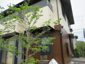 茨城県稲敷郡阿見町　南平台にて外壁・屋根塗装　完工しました
